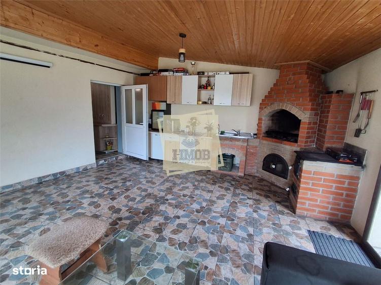 Casa individuala cu 5 camere si terasa inchisa - 3