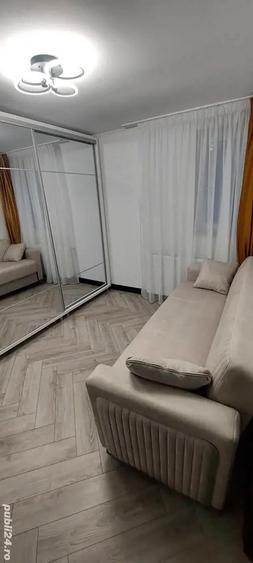 Oferim spre inchiriere un apartament spa?ios ?i select cu 3 camere - 3