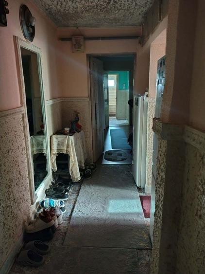 Apartament 3 camere semidecomandat 3/4 - 3