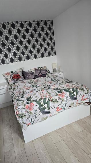 Vand apartament 3 camere semidecomandat - 7