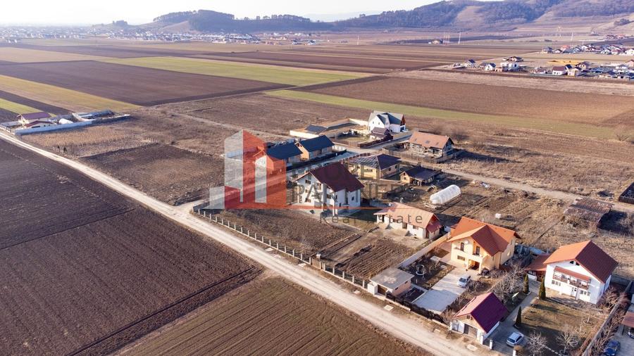 Casa cu teren 1500 mp in Harman - 23