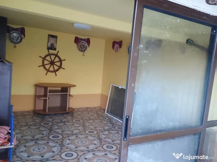 Casa de vanzare Vidin sau schimb cu apartament ?i diferen?a! - 1