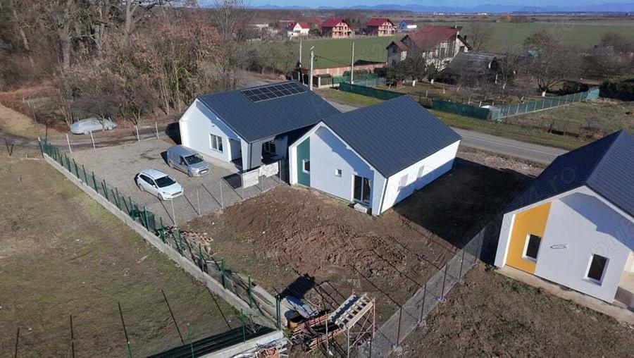 - Casa noua, 3 Dormitoare (4 Camere), in Padurea Noroieni, 89.900 Euro - 8