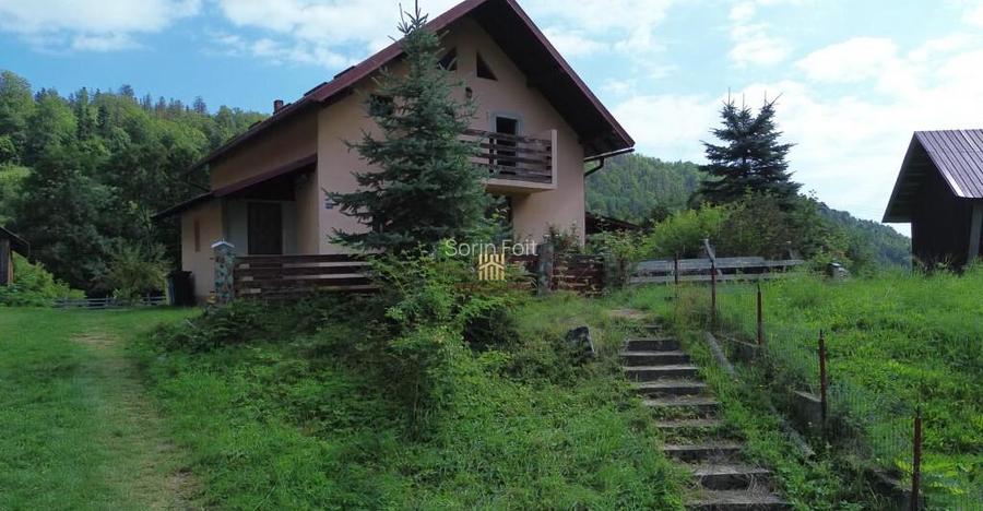 Casuta de Sub Padure In Bucovina De 0727817187