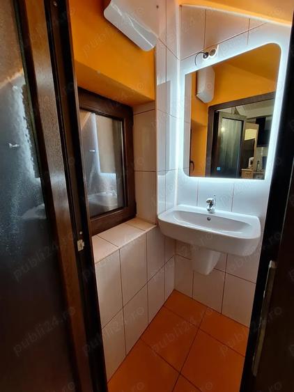 Ofer pentru inchiriat ultracentral casa tip apartament (construc?ie recenta) - 2