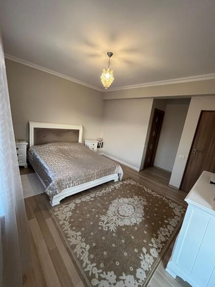 Casa pentru familie- 400 mp teren - 5