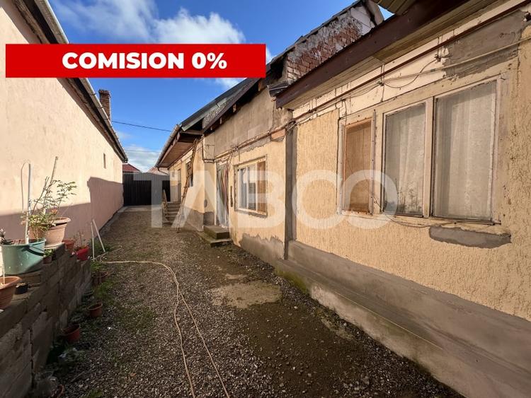 Casa de vanzare 5 camere 76 mpu 780 mp teren liber Comuna Mandra - 1