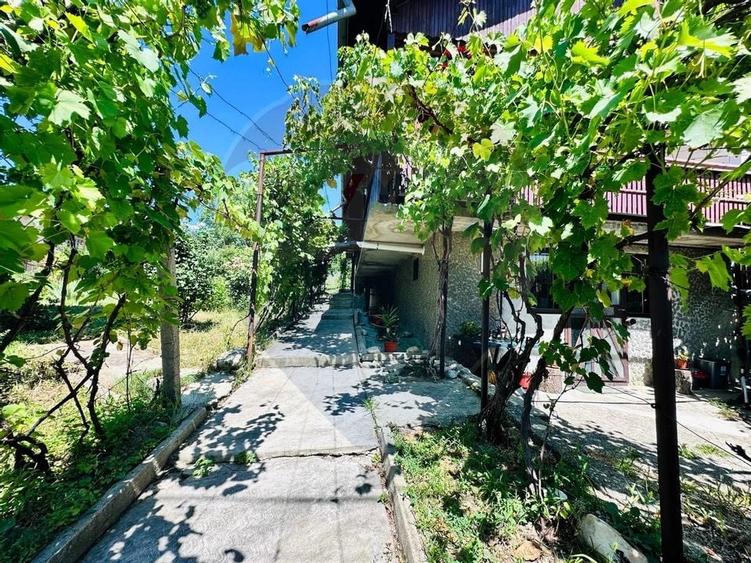 Casa cu Toate Utilitatile,Vedere Panoramica,Livada-Stefanesti, Arges - 2