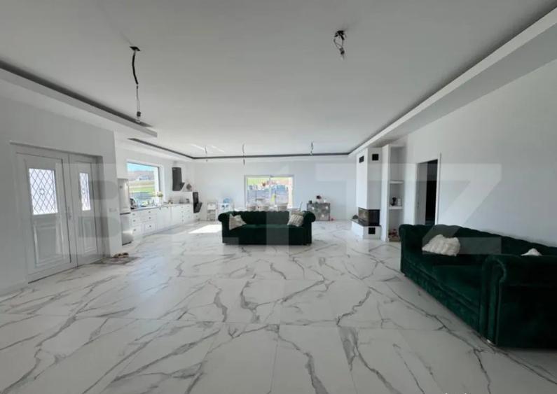 Casa individuala cu 4 camere, 255 mp utli, 700 mp teren, zon - 14