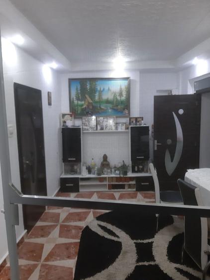 Vand casa in Roman -zona biserica SF Gheorghe - 7