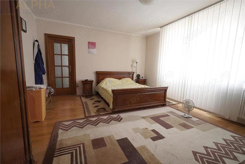 Vila eleganta cu piscina, teren generos si finisaje de calitate - 9