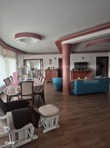 Casa de vanzare in Corunca, ideala pentru 2 familii sau pensiune - 11