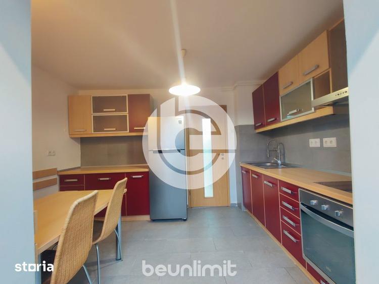 Apartament cu 3 camere decomandat, mobilat în Central