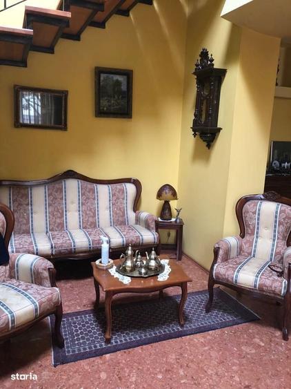 Casa spa?ioasa cu 8 camere, in apropiere de facilita?i - 5