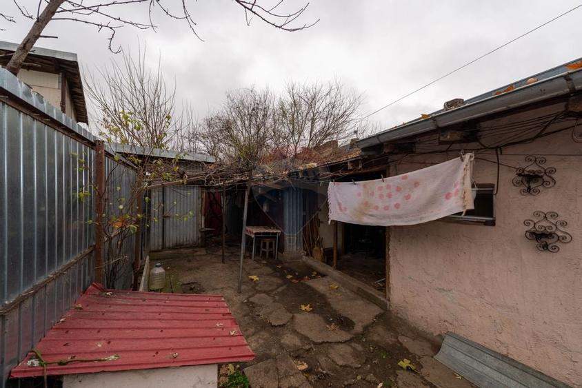 Teren cu casa construita de vanzare 207 mp Soseaua Andronache Hornbach - 5