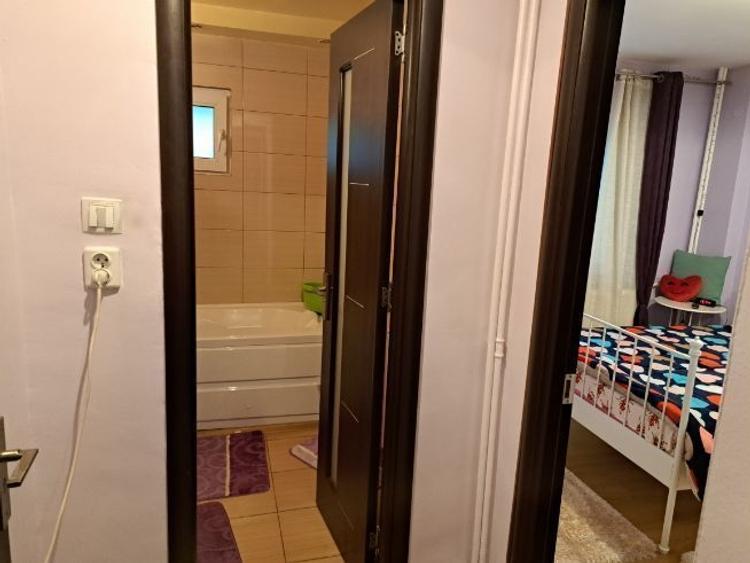 Apartament 2 camere de vanzare zona 13 Septembrie - Zona B - 3