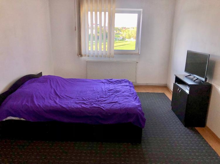 Apartament de vânzare - 5