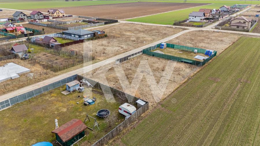 Teren intravilan Hărman, 500 mp, zonă bună, vecinătăți construite, comision 0%. - 2