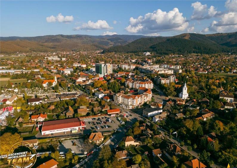 Edificiu cu proiect aparthotel plurirezidential, Central, C - 2