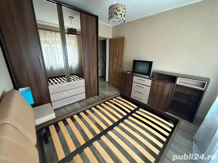 De inchiriat Ap 3 camere decomandat Lipovei - 2