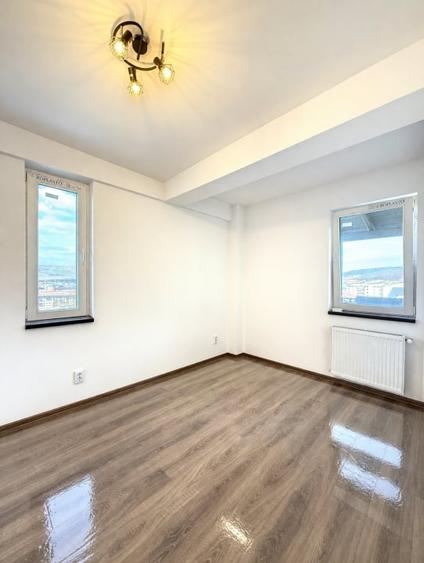 Exclusivitate! Apartament decomandat 2 camere, etaj intermediar, Str. Teilor - 5