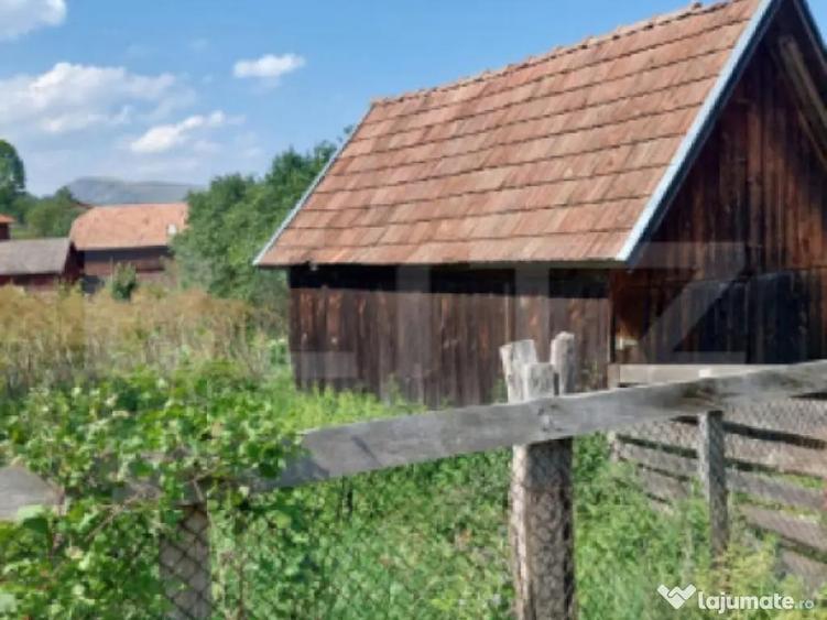 Teren (gradina) 420 mp cu garaj construit, Ocolis - 3