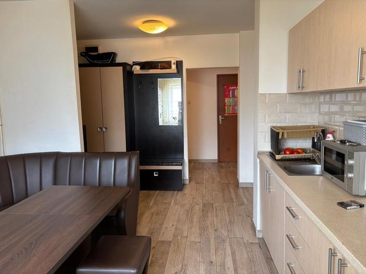 APARTAMENT 3 CAMERE-13 SEPTEMBRIE-ION NEDELEANU-CENTRALA PROPRIE-BLOC 1989 - 3