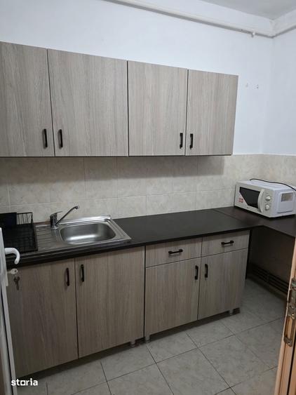 Garsoniera draguta,mobilata,gata de locuit - 11
