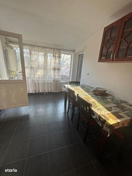 Casa de vanzare Strada Crinului - 14