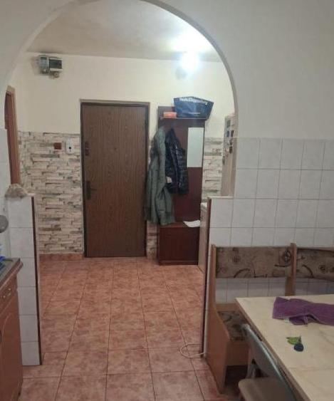 Ap. 2 cam. 5 min. metrou Piata Sudului - 2