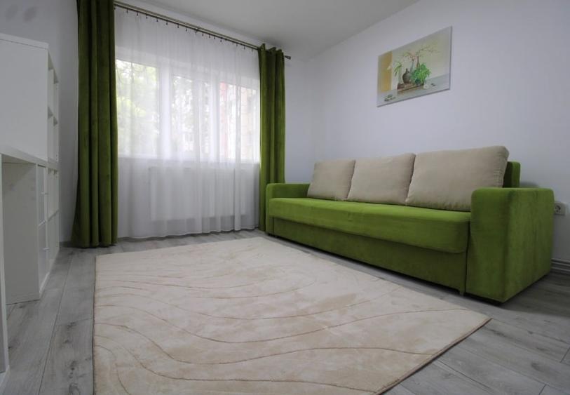 Proprietar, inchiriez apart 3 camere, parter, în Calea Aradului  pe str.Orsova - 8