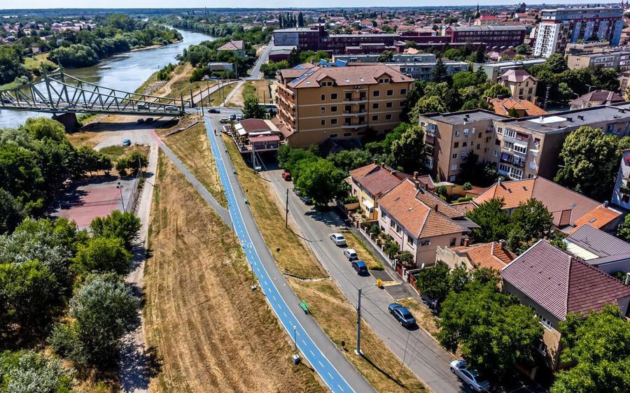 Casa pe Faleza Mure?ului - 14