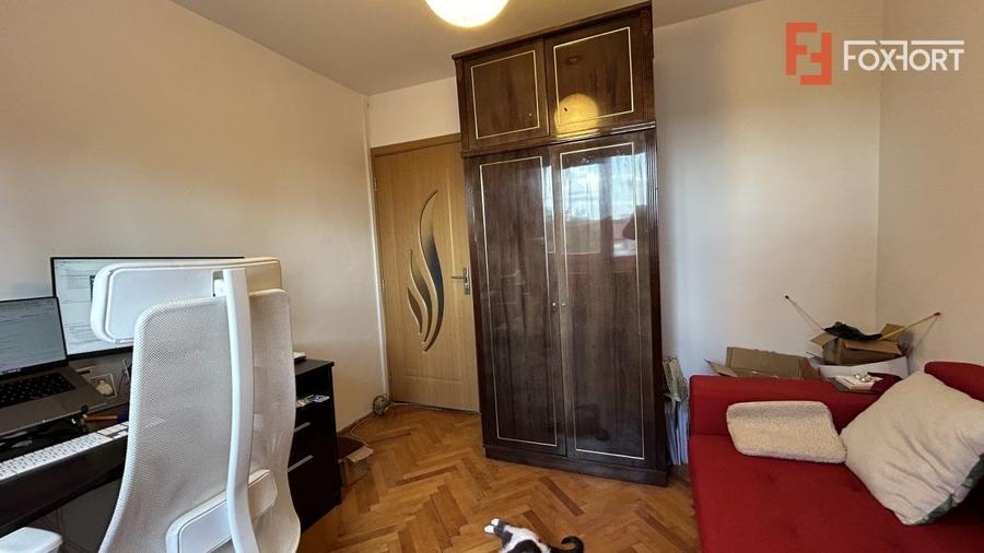 Apartament cu 3 camere si garaj, zona Simion Barnutiu - 7