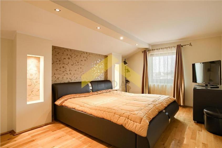 Casa de vanzare in Vladimirescu Cartierul Tineretului - 10