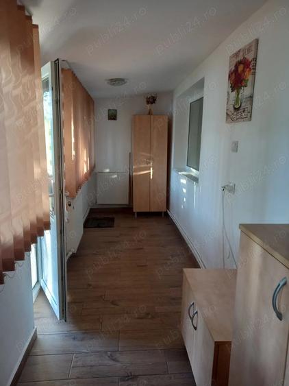 Inchiriez apartament - 3