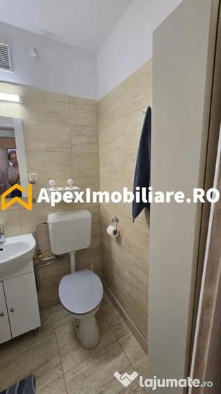 Apartament cu 2 camere decomandat în Drumul Taberei
