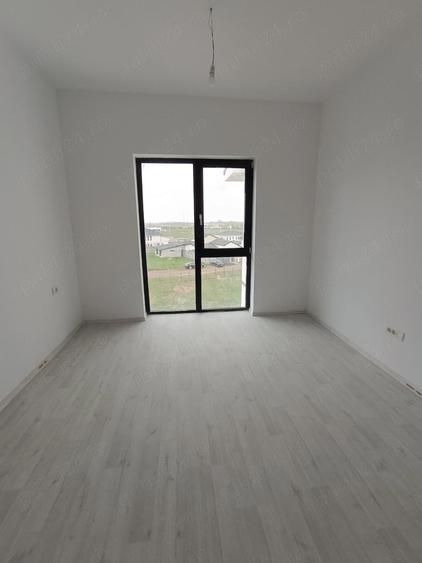 Apartamente cu 2 camere, decomandate in zona Calea Urseni - Giroc suprafa?a utila de 54mp si balcon. - 4