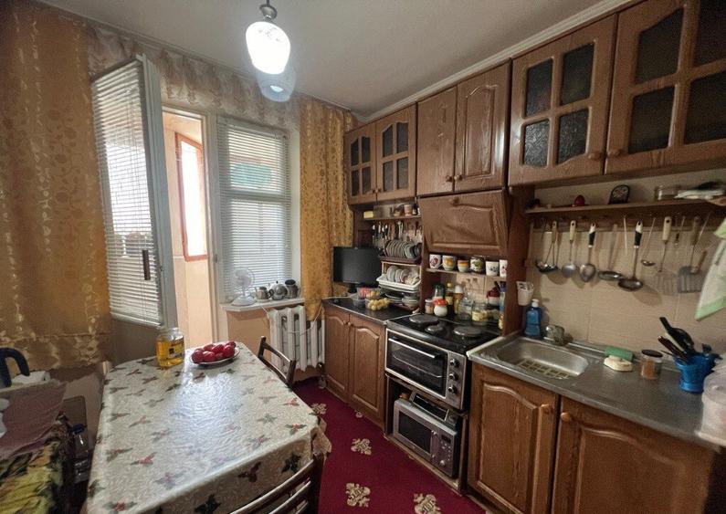Apartament cu doua camere de inchiriat in zona Brancoveanu - 1