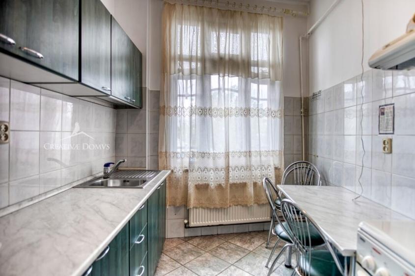 Vila cu 7 camere, 186 mp utili - Piata Muncii - 11