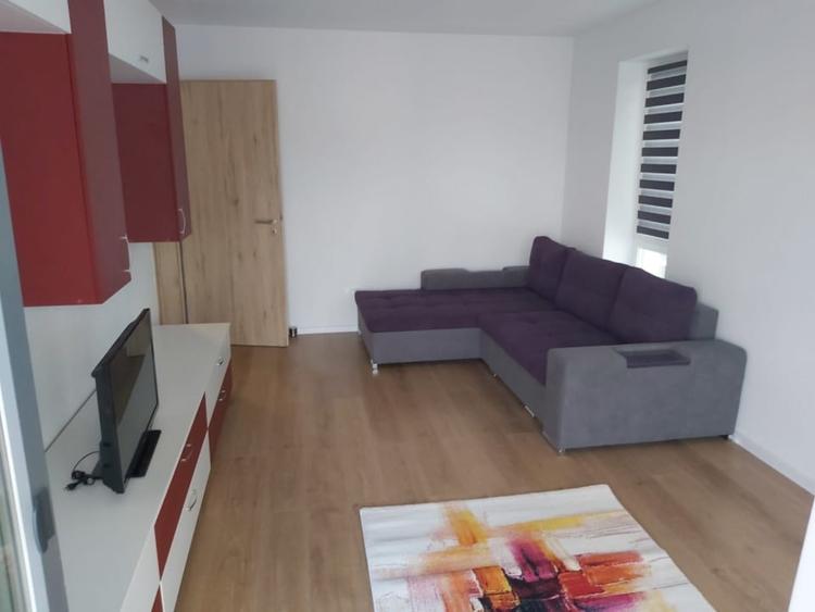 Apartament 2 cam etaj intermediar, balcon, boxa si loc de parcare, Kasper Coresi - 1