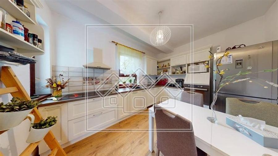 Casa de vanzare in Sibiu - individuala - teren mare de 1750 mp - 10