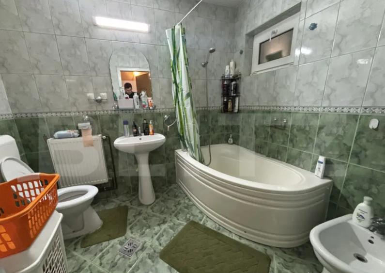 Casa de vanzare, 98 mp, zona Centru - 4