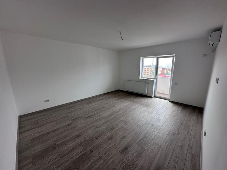 Apartament cu 2 camere, Decoamandat, Metrou Aparatorii Patriei - 1