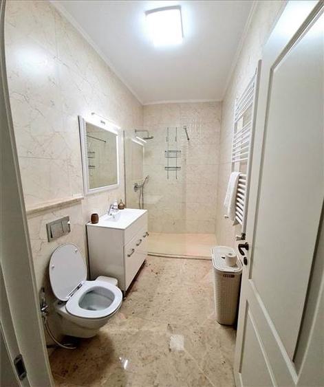 3camere vedere frontala la mare faleza Nord parcare termen lung cu decontare - 5