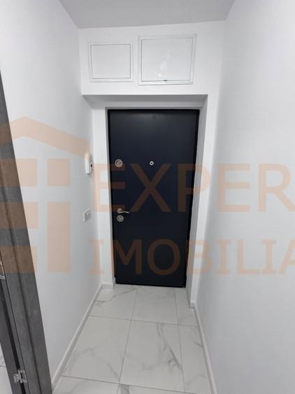 Apartament 2 Camere de vânzare Poarta 6 | Decomandat - 8