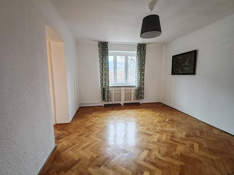 Apartament 3 camere pozitie deosebita zona Colinei - 7