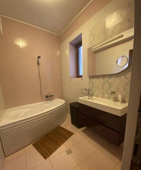 Garsoniera decomandata - zona Centru Istoric - 2