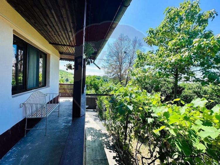 Casa cu Toate Utilitatile,Vedere Panoramica,Livada-Stefanesti, Arges - 9