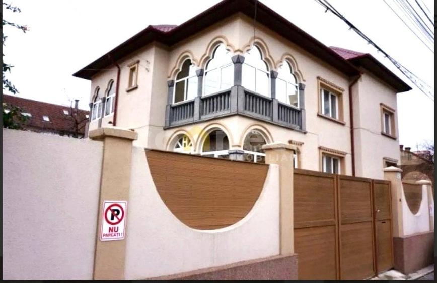 Casa / Vila de inchiriat in zona Piata Cipariu - 5