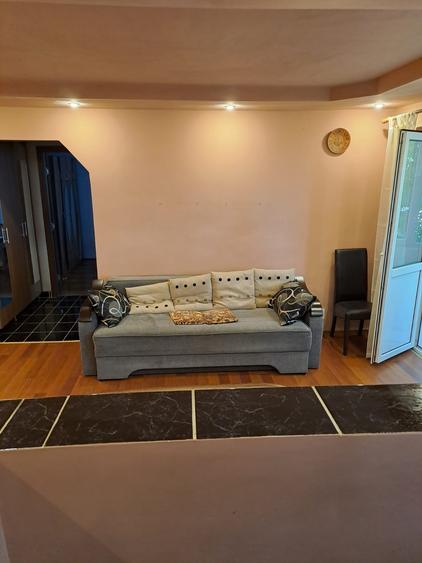 Apartament 2 camere,zona Zamfirescu - 1
